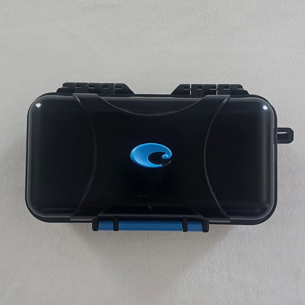 Costa Dry Case and Costa Del Mar Lanyard/Keeper